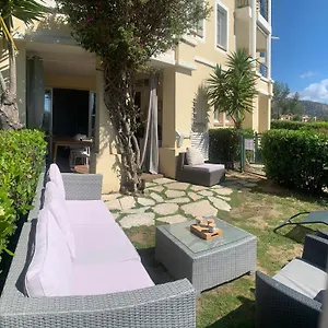 Grand T2 Jardin Cloture Et Terrasse Couverte , Cap Esterel Pierre Et ,piscine Chauffee Des Le 05 Avril Au 02 Novembre , Saint-Raphaël France